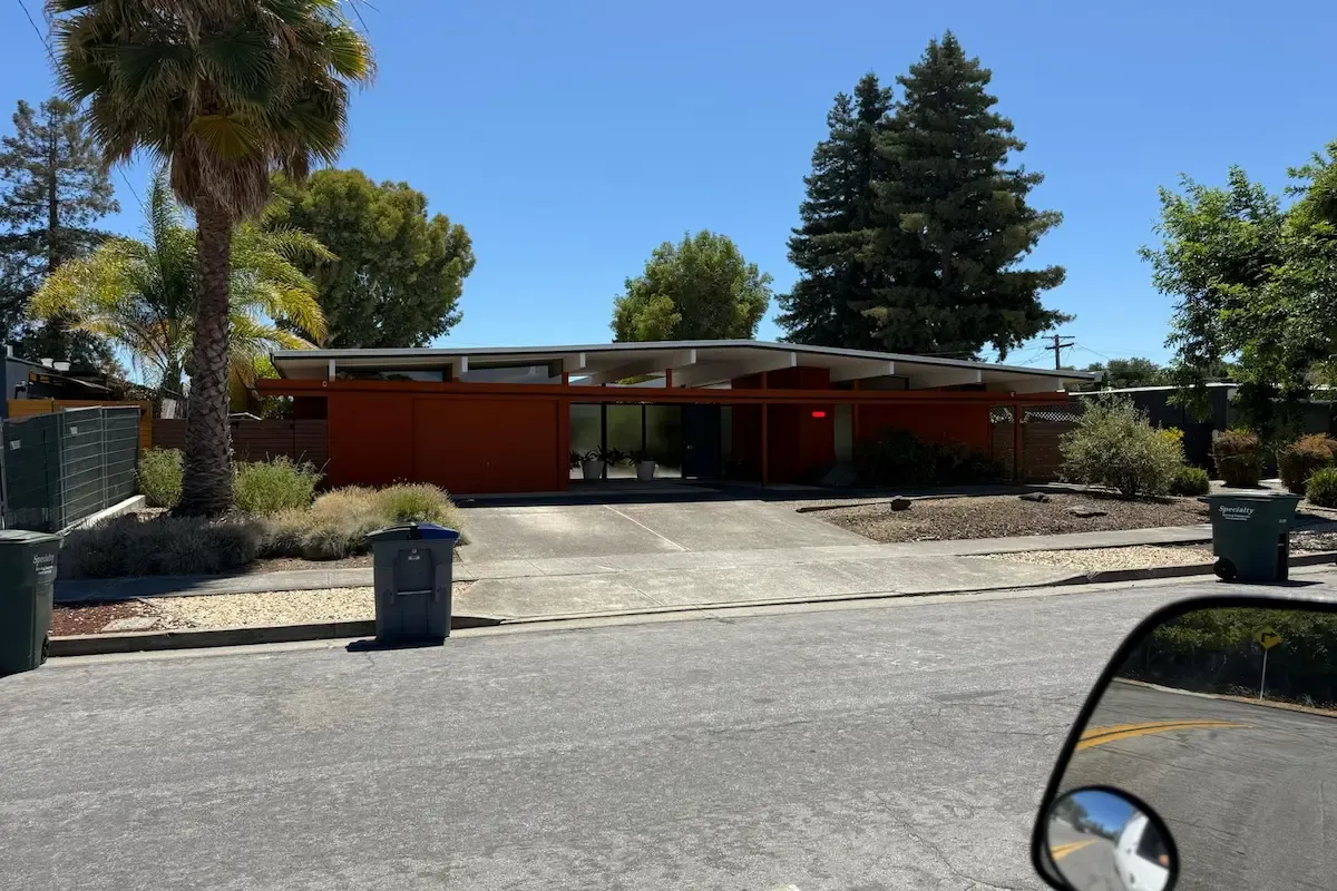 House exterior wall painting